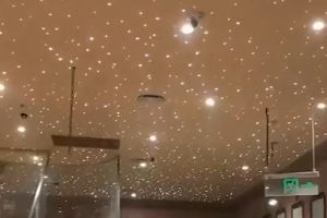石膏板單白光閃爍